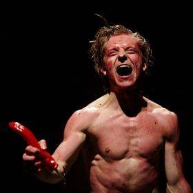 Estére mindig leszáll a köd (2007) online film
