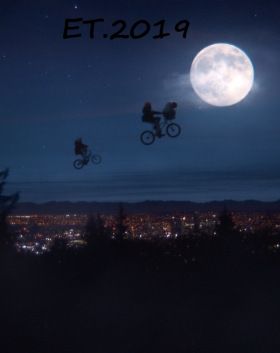 E.T. - A Holiday Reunion (2019) online film