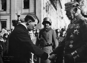 Hindenburg és Hitler (Hindenburg und Hitler) (2013) online film